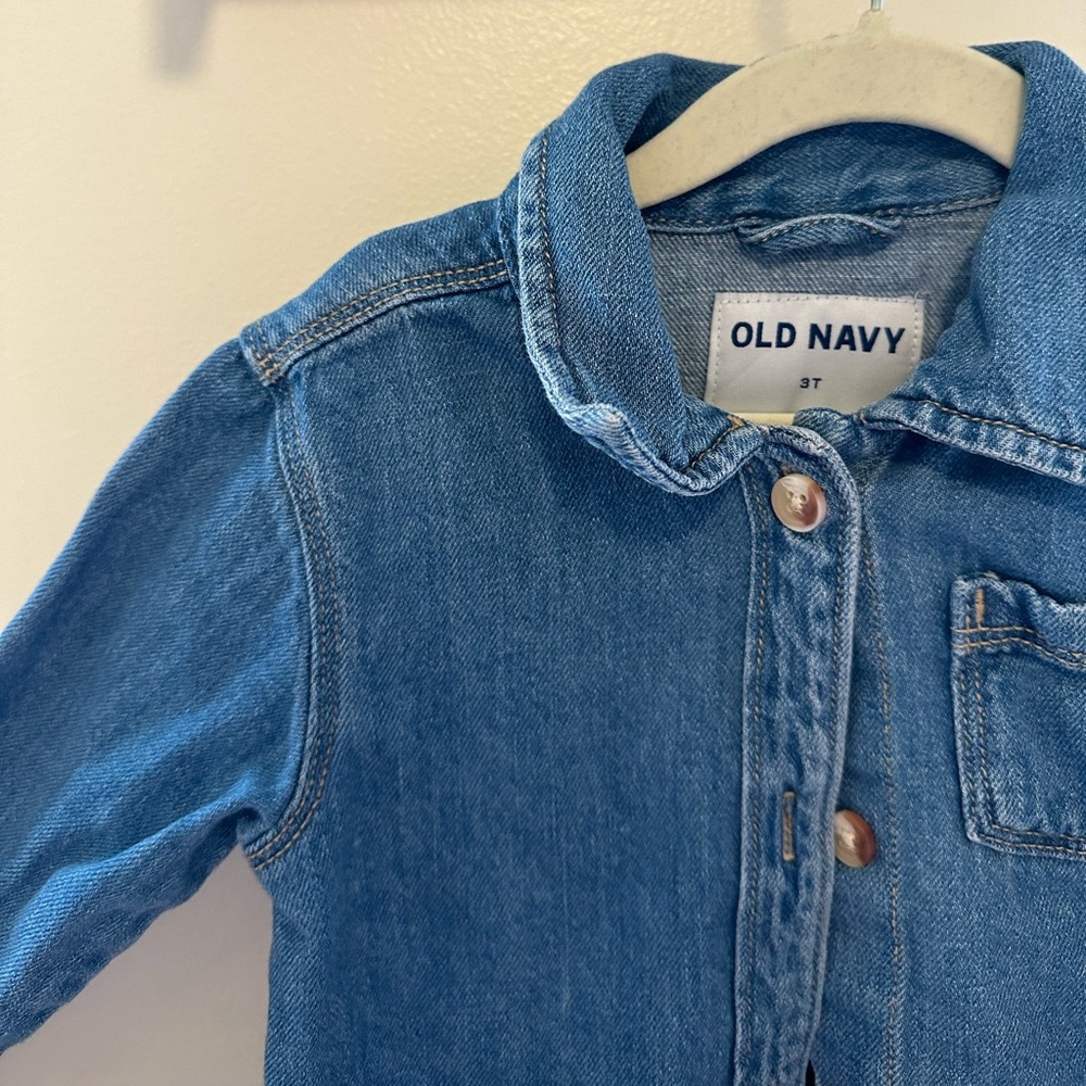 Old Navy Denim Lightweight Button Up Jacket